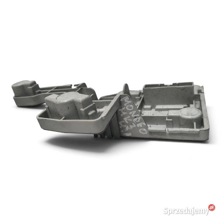 WKŁAD TYLNEJ LAMPY PRAWY Ford Mondeo MK3 tylny Chełm
