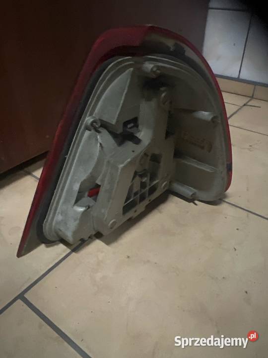 Lampa tyl lewa mercedes w202 osobowe Lampy tylne Margonin