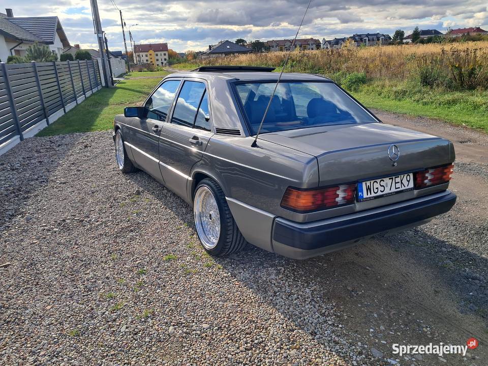 Mercedes w201 benzyna sprzedam