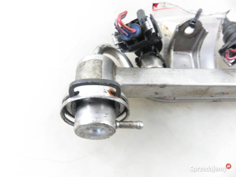 LISTWA WTRYSKOWA VW BORA 18 06A906031D