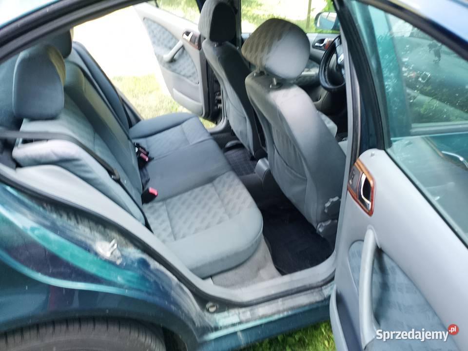 Sprzedam Skodę 400000km Motycz