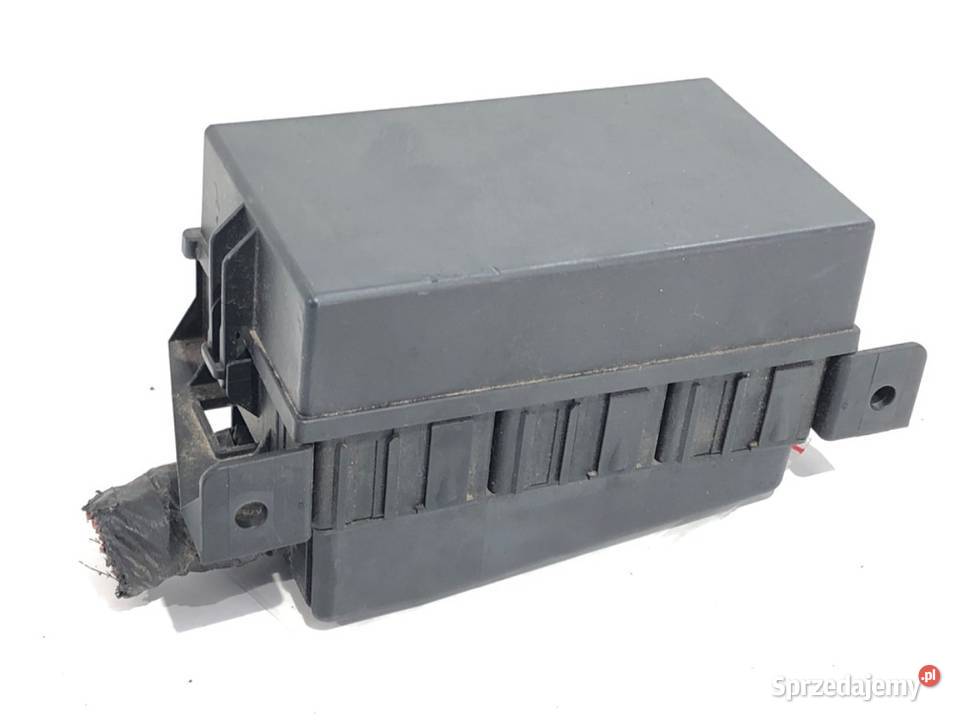 SKRZYNKA BEZPIECZNIKÓW JEEP GRAND CHEROKEE WK podkarpackie