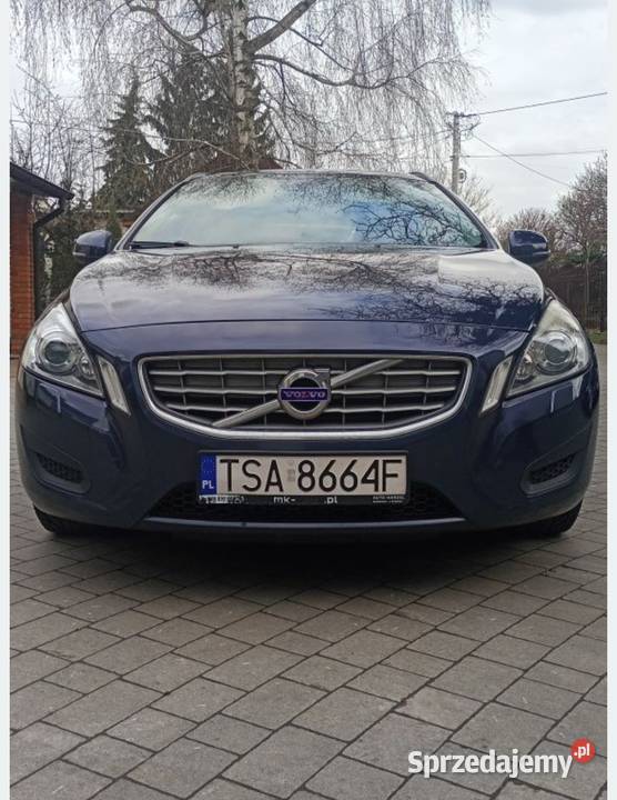 Volvo V60 DRIVE 2012 1560cm3 świętokrzyskie Sandomierz