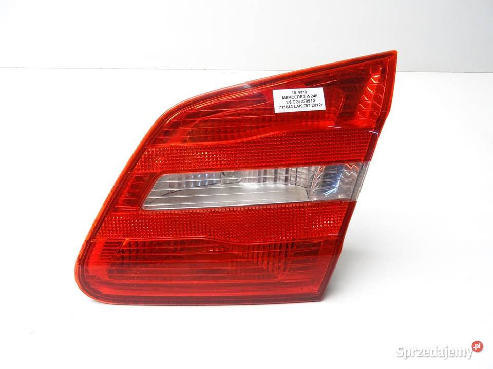 LAMPA PRAWY TYŁ TYLNA W KLAPĘ A2468200864