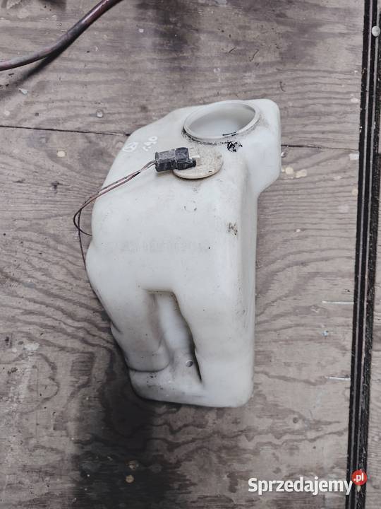 Zbiorniczek spryskiwaczy Mercedes 190 Łagów