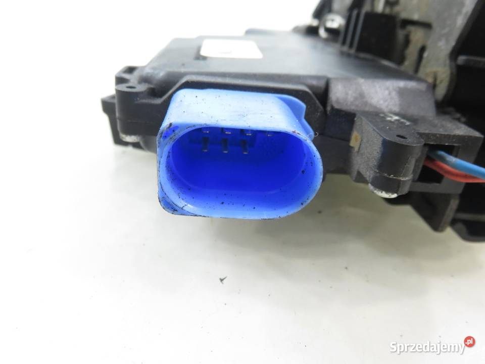 ZAMEK LEWY TYLNY VW TOURAN II 1T3 osobowe