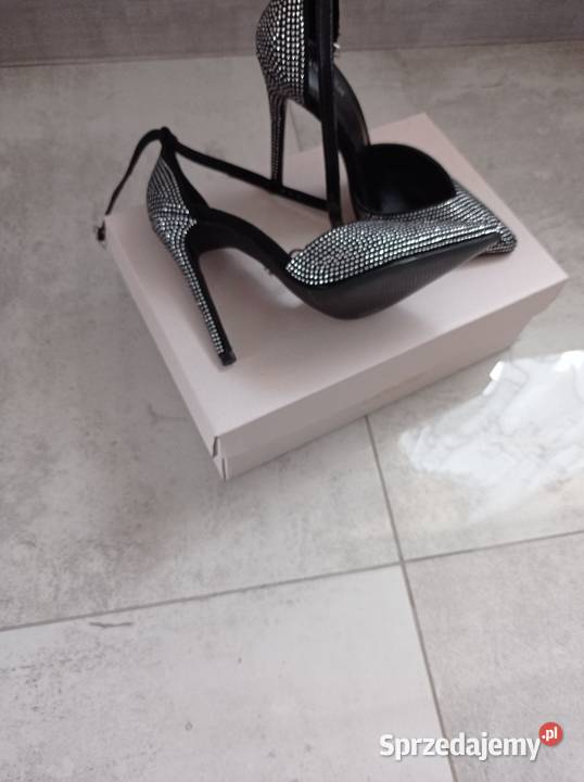 Buty szpilki inna Czółenka