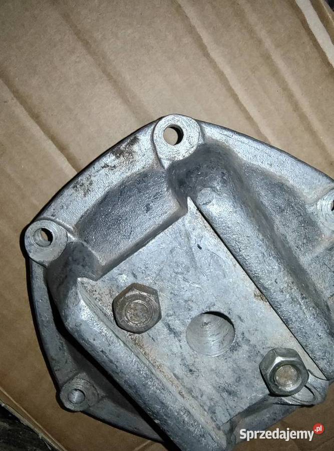 Dekiel pokrywa dyfra przekładni głównej Ural M67 Układ napędowy Leszno sprzedam