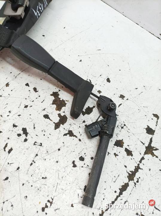 PAS BEZPIECZEŃSTWA LEWY PRZÓD KIEROWCY