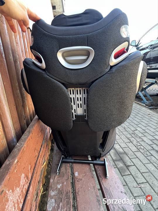 Fotelik samochodowy Cybex Zfix 1536 czarny