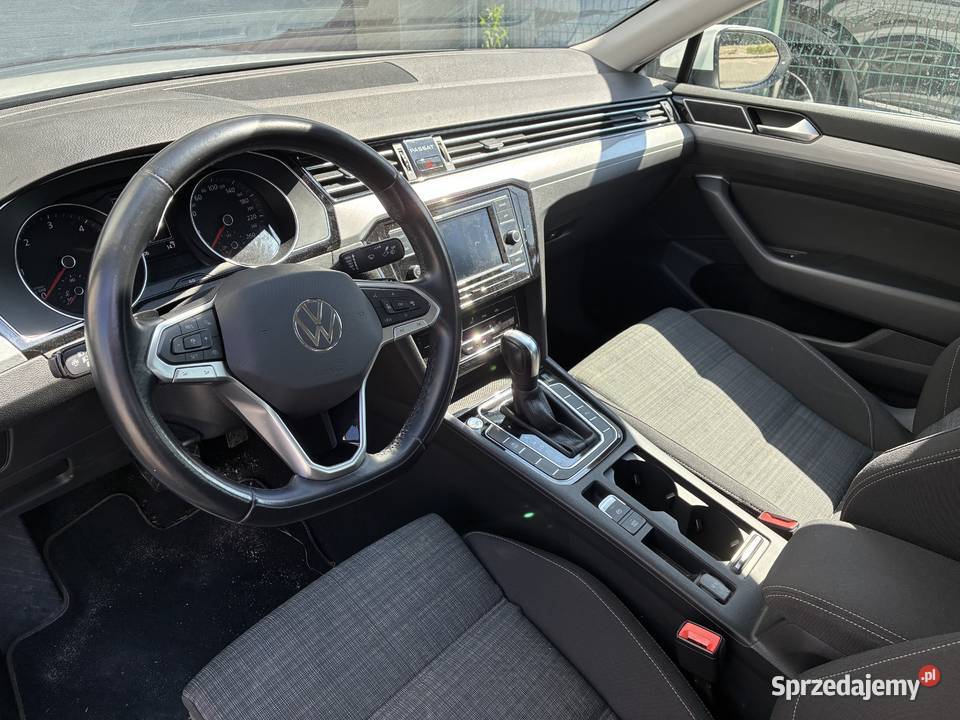 VW Passat B8 EVO 20 TDI 200 DSG Salon Prywatny Warszawa
