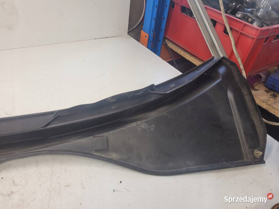 PODSZYBIE PLASTIKOWE AUDI Q7 4L 4L1819401 osobowe Przystajń