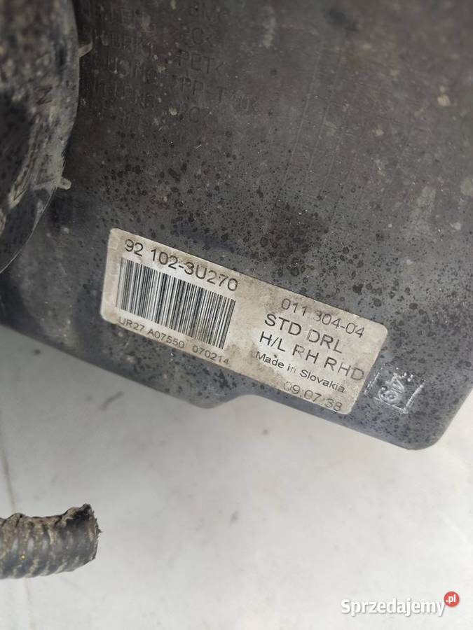 KIA SPORTAGE III LIFT LAMPA PRZEDNIA PRZÓD LEWA Radom