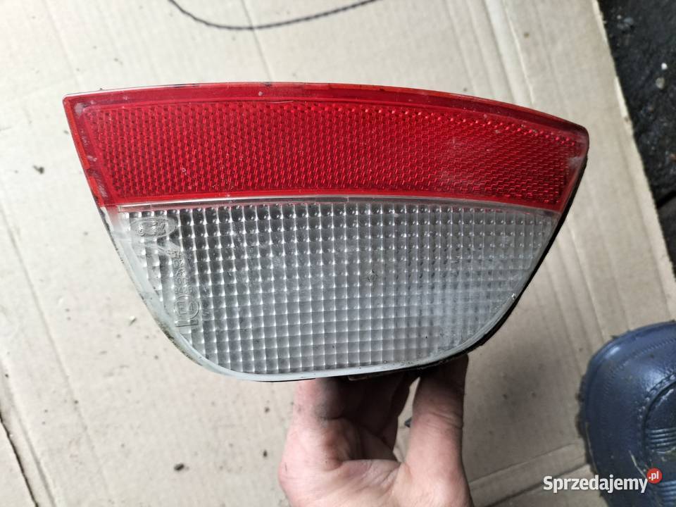 LAMPA TYŁ TYLNA COFANIA FORD FOCUS MK1 Lampy cofania lubelskie