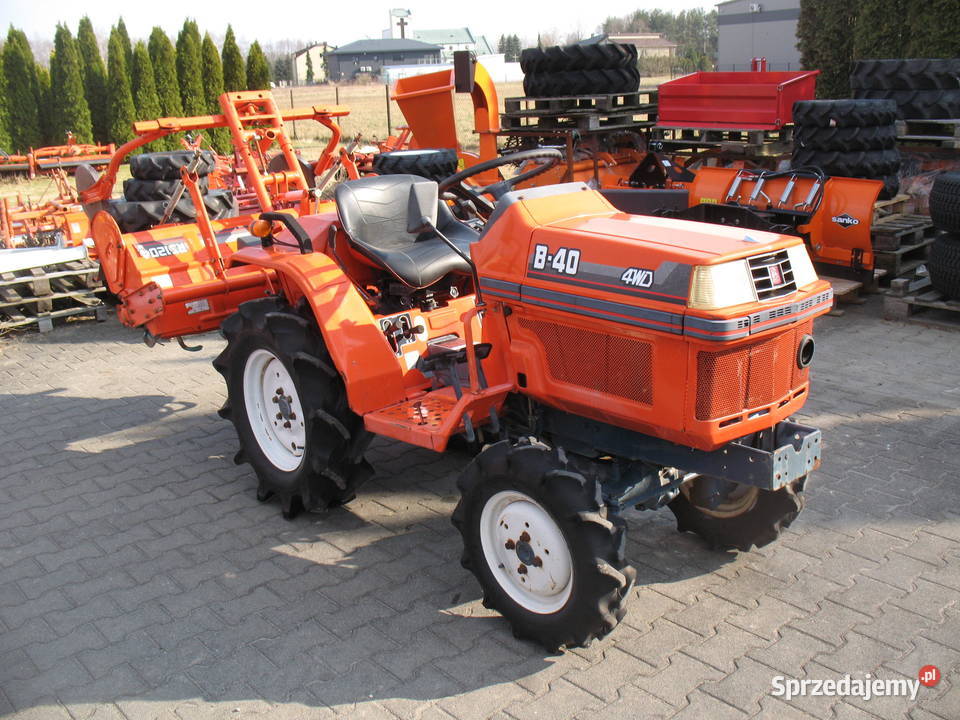Kubota B40 ładna glebogryzarka pod tur do ogrodu Mroków
