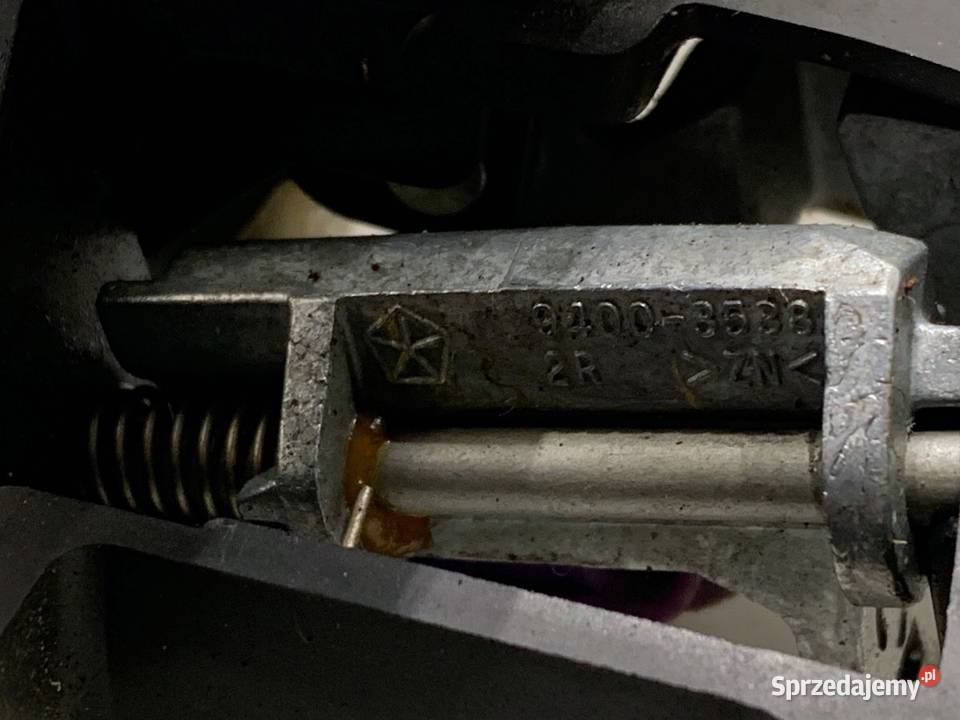 KLAMKA ZEWNĘTRZNA PRAWY TYŁ JEEP GRAND CHEROKEE