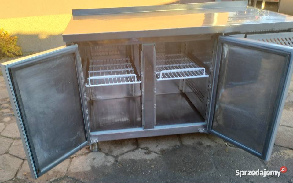 Stół chłodniczy gastronomiczny 136x70x85 Gastronomia Słupia Kapitulna