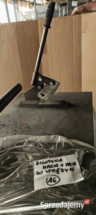 GILOTYNA Z MASZYNA DO SPRĘŻYN małopolskie Przysieka