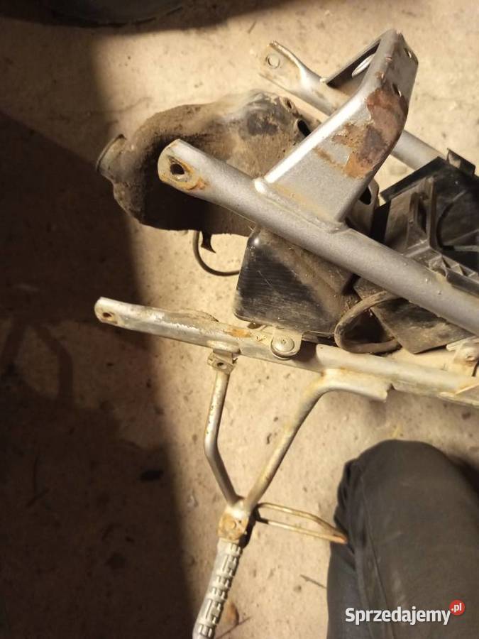 Yamaha dt 50 stelaż tył Yamaha Pszczyna sprzedam