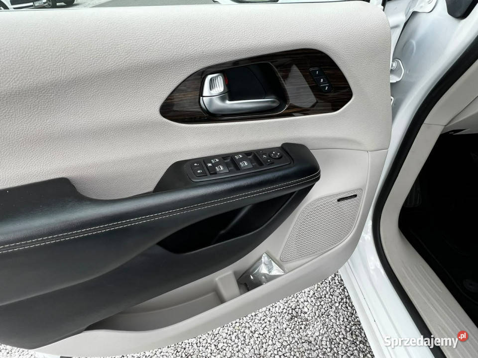 Chrysler Pacifica LIMITED Panorama HarmanKardon Baranowo