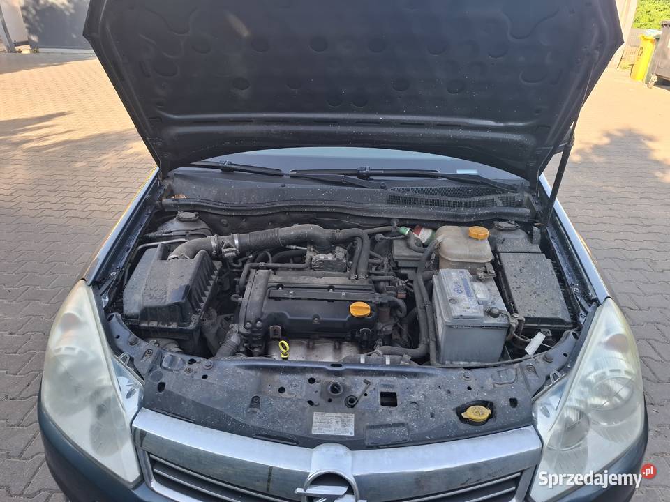 Opel Astra H 14 2008 Benzyna Hatchback Będzin