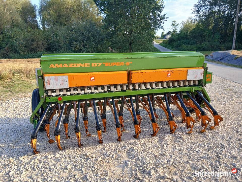 Siewnik Amazone D7 z Niemiec 3 m nieuszkodzony świętokrzyskie Nowy Korczyn