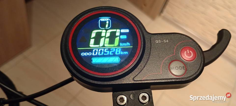 Hulajnoga elektryczna Techlife X5 stacyjka na