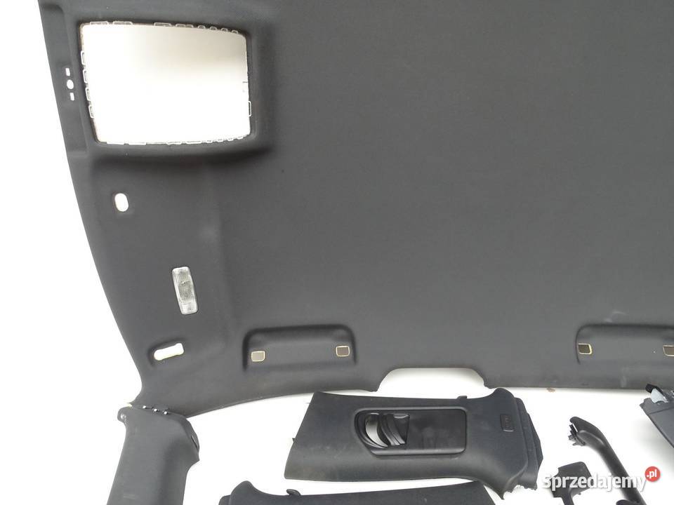 PODSUFITKA KOMPLETNA CZARNA SLINE 8P4867505A osobowe