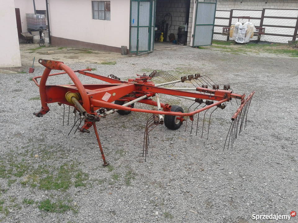 zgrabiarka karuzelowa kuhn Łagów