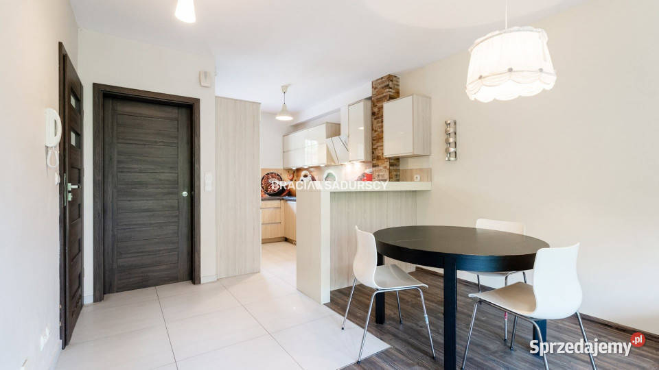 sprzedaży domu szeregowego 110m2 Bibice Leśna sprzedam