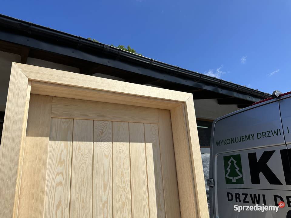 Drzwi wewnętrzne lite drewniane z ościeżnicą Drewno Grzybno