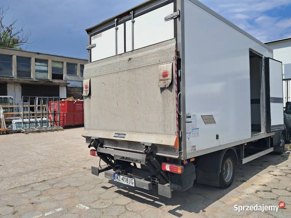 Wynajem Iveco Daily kontener chłodnia winda Konstancin-Jeziorna