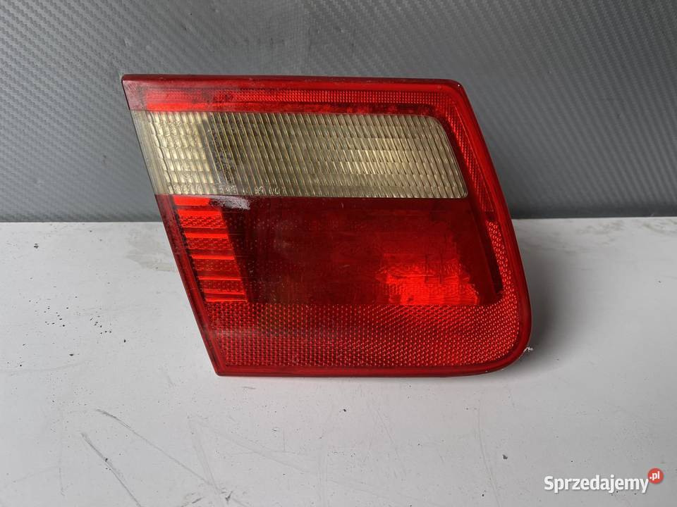 BMW E46 LEWA LAMPA TYŁ Ostroróg
