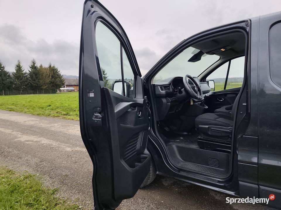 Renault Trafic 20 2022 niski przebieg Kostarowce