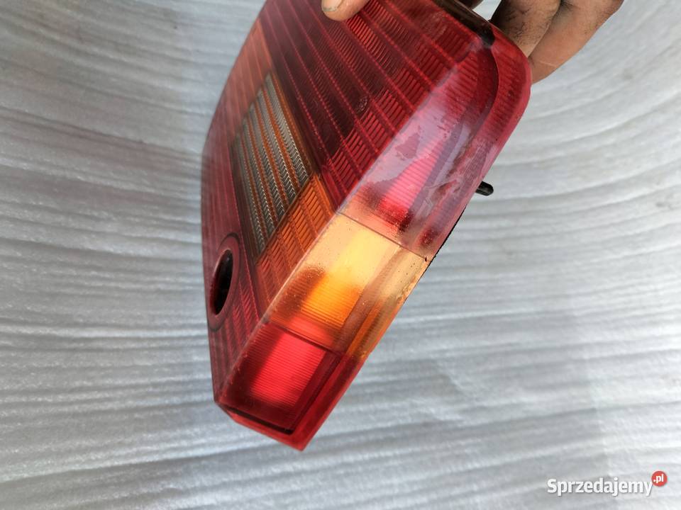 LAMPA PRAWA VW PASSAT B4 Kamień-Kolonia