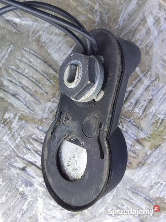 Antena radiowa GPS VW Golf IV Passat B5 Touran Cewice