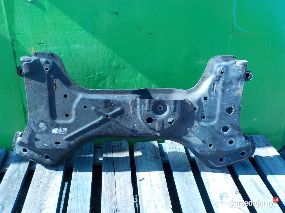 VW TOURAN I LIFT 20 TDI 09r 5D sanki przod osobowe Suków