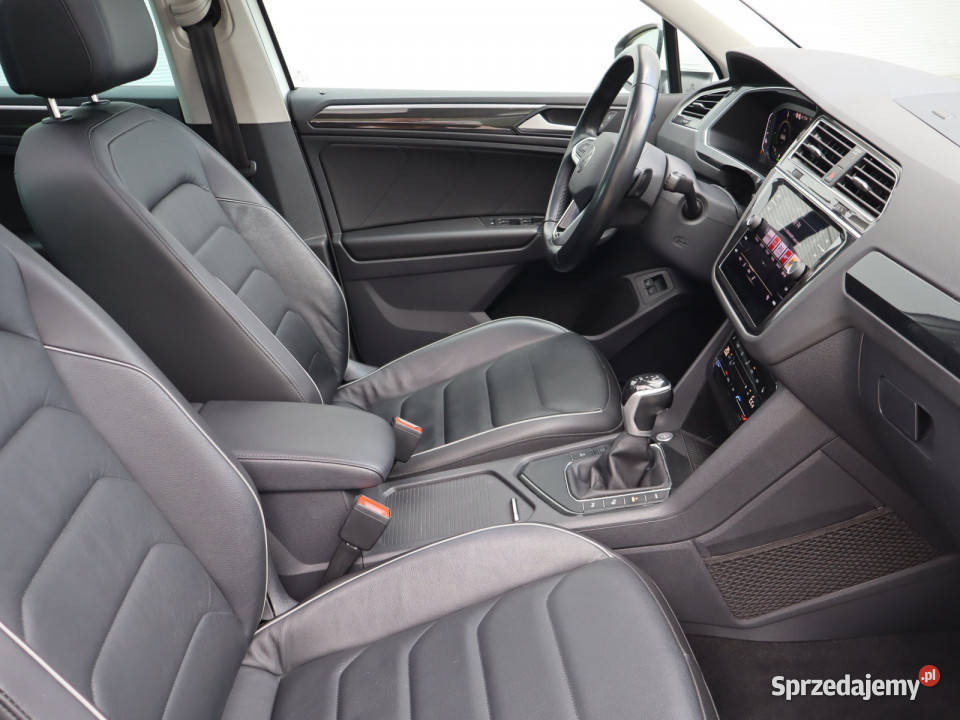 VW Tiguan 14 TSI eHybrid elektryczne szyby sprzedam