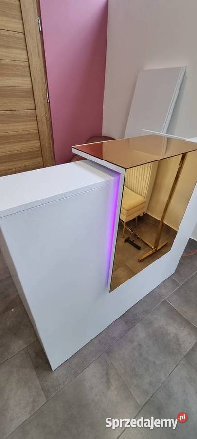 Lada recepcyjna Recepcja Loko Gold Złote Lustro Będzin