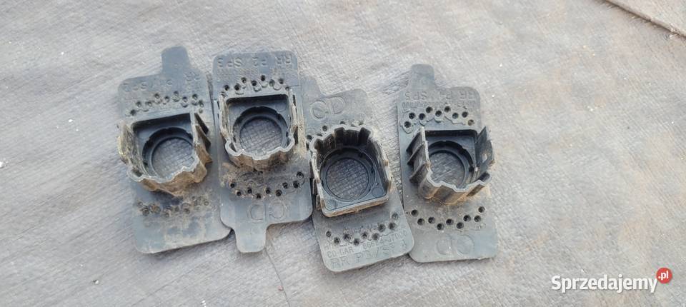 KIA CEED 3 III HB UCHWYT KOSZYK MOCOWANIE Ruda Śląska sprzedam