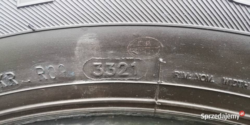 235 60 18 TracMax IcePlus XL H