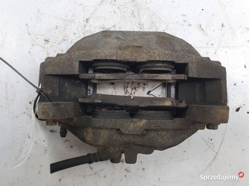 ZACISK HAMULCOWY PRZÓD LEWY TOYOTA LAND CRUISER Lipno