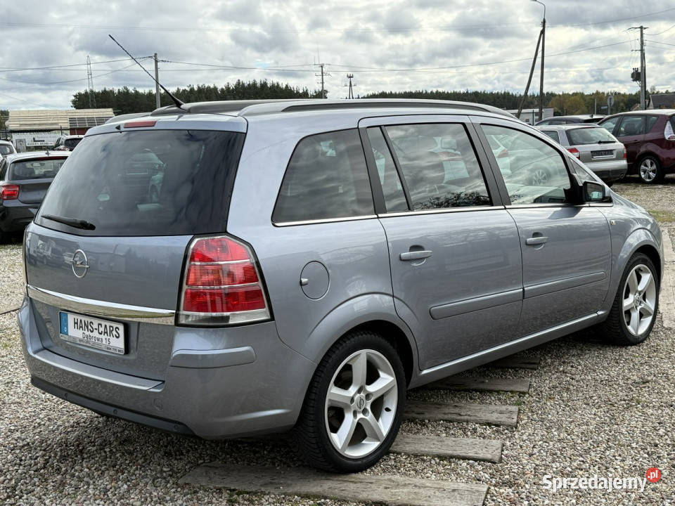 Opel Zafira automatgwarancja w alusuper stanz nieuszkodzony Dąbrowa