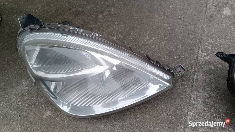 Lampa prawa przednia przód Mercedes W168 lift Wał-Ruda