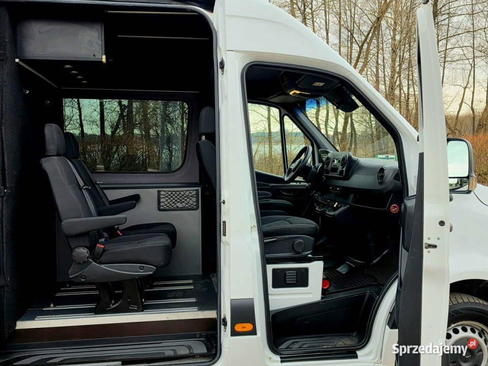 Mercedes Sprinter 319 CDi 30 CDi 190 Salon Skępe