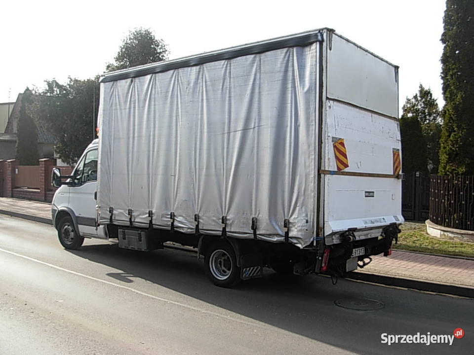 IVECO DAILY 30 2007 PLANDEKA Z WINDA śląskie Częstochowa