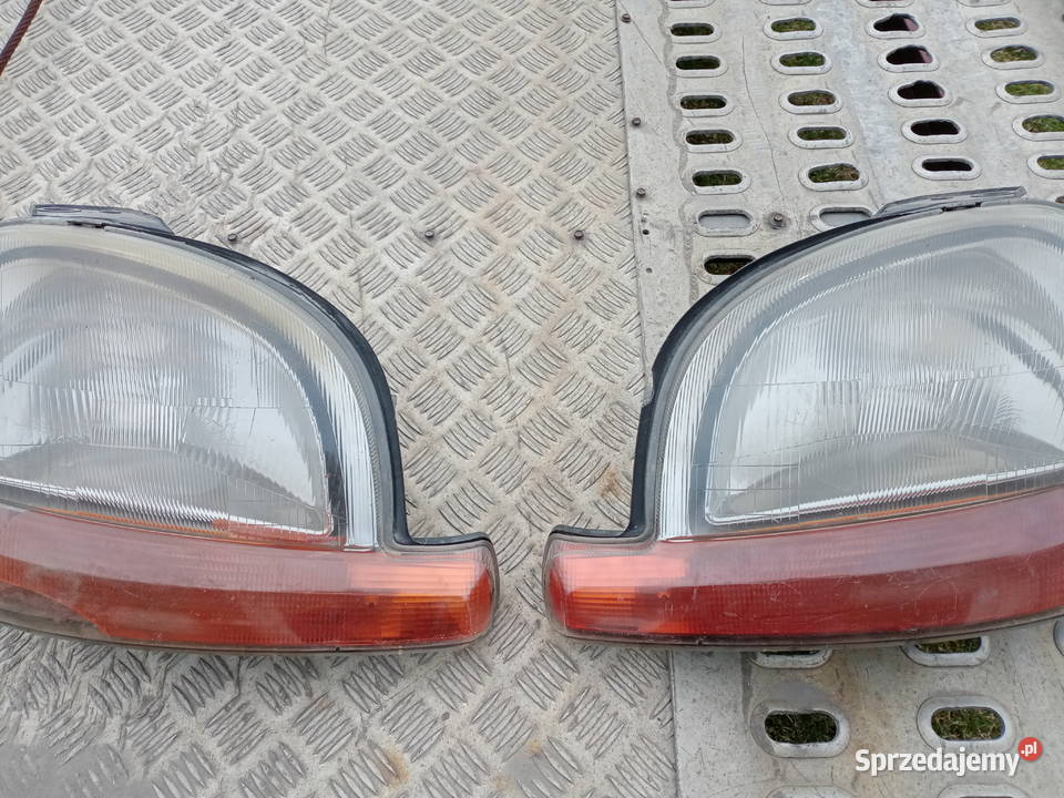 reflektory przednie do Renault Kangoo Kielce sprzedam