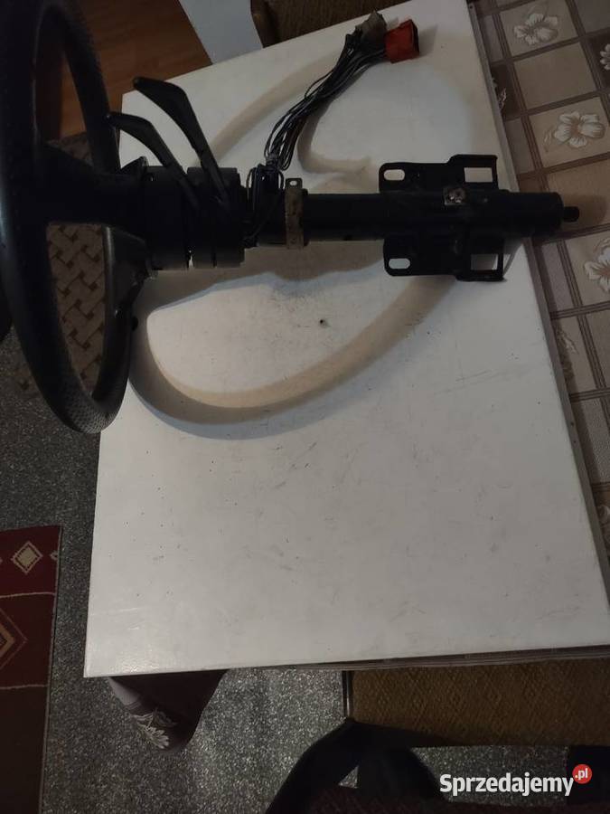 FIAT 126P KIEROWNICA KPL FL 5 z 5 z 4 KOSTKI Świdnik sprzedam