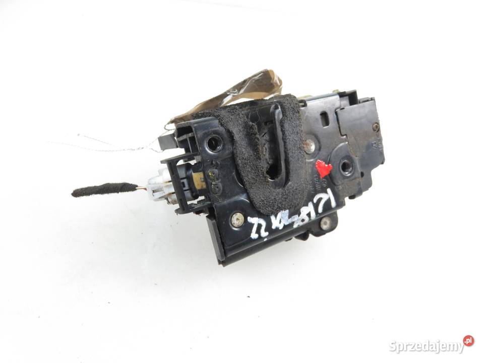 ZAMEK PRAWY PRZEDNI VW POLO IV 3B1837016