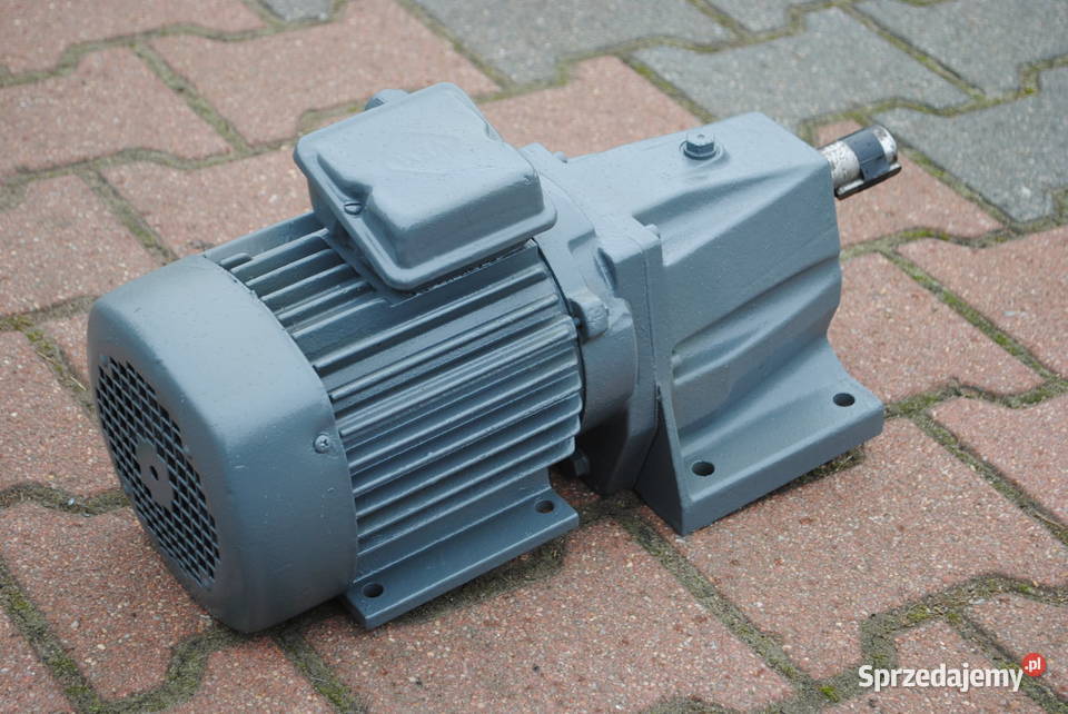 Motoreduktor 11kw 315obrmin FIRMY VEM Pozostałe Kargowa